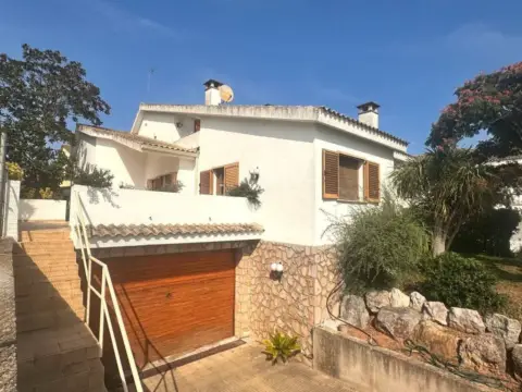 Chalet en Palau-solità i Plegamans