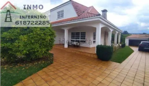 Casa adosada en Cabanas