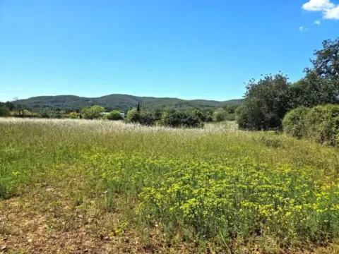 Terreno en Sant Llorenç de Balàfia