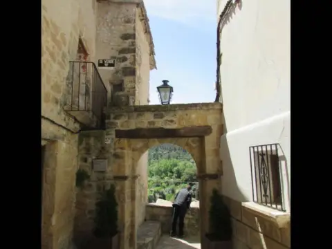 Chalet en Belmonte de San José