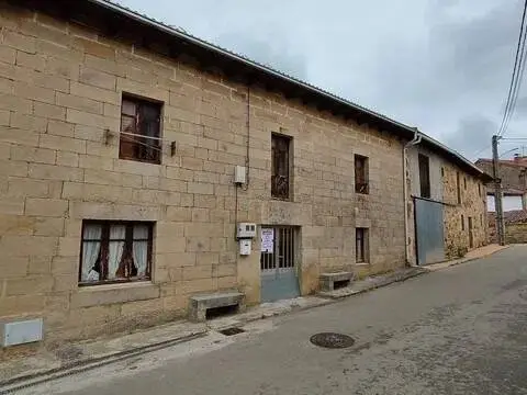 Casa rústica en calle Barrio Villamonico No Number