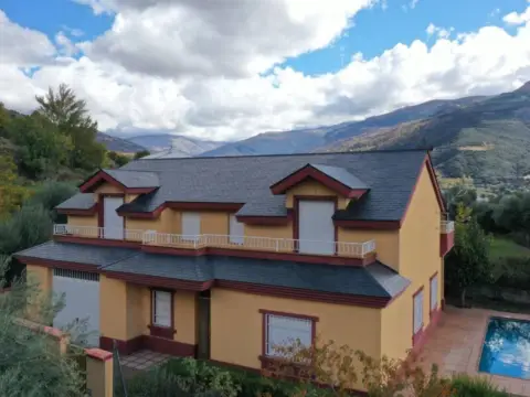 Casa en Güéjar Sierra