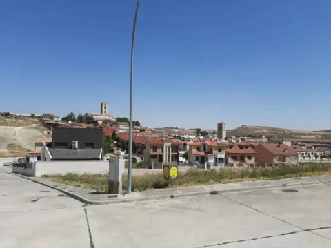 Terreno en calle Martina Vazquez, 28