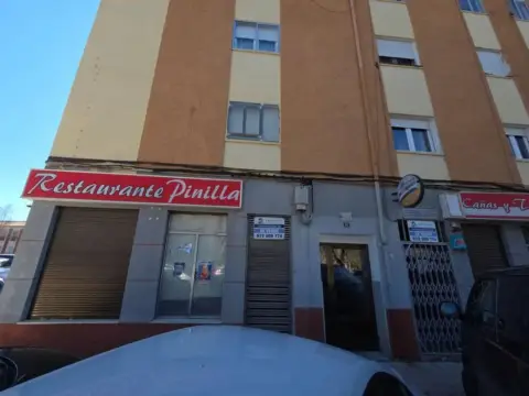 Local comercial en Ronda de Sevilla