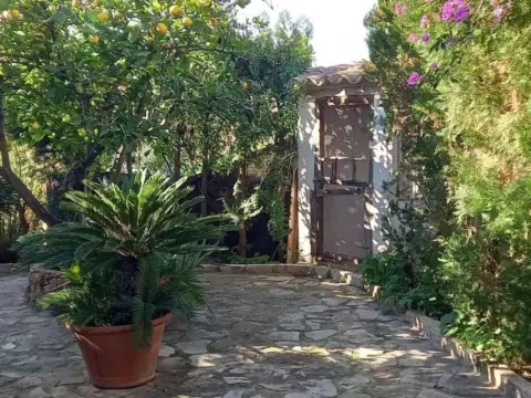 Chalet en calle Plaza Mayor S-N