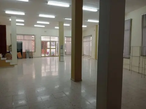 Local comercial en Archidona