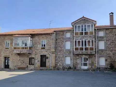 Casa adosada en calle de San Miguel