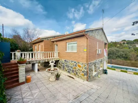 Chalet en Villa del Prado