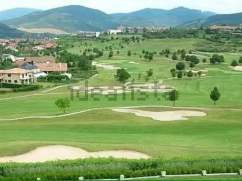 Chalet en Valle de Egüés - Eguesibar