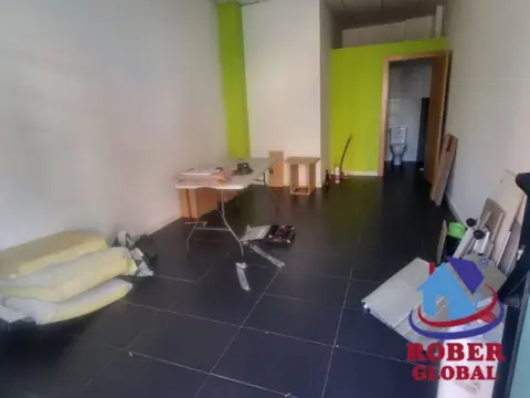 Local comercial en Delicias-Prosperidad-Rollo-Puente Ladrillo