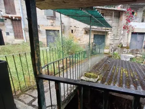 Casa – Leiro