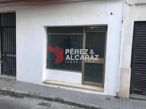 Local comercial en calle del Cigüela