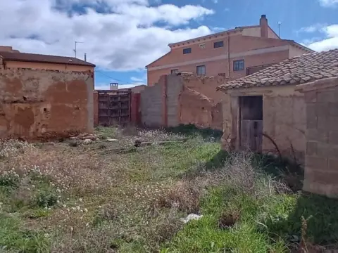 Casa adosada en Torrelacárcel