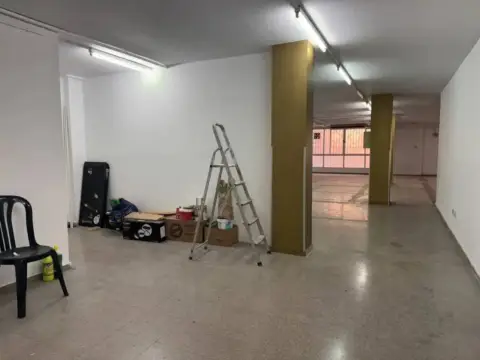 Nave industrial en L'Hospitalet de Llobregat