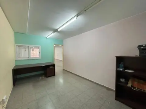 Nave industrial en L'Hospitalet de Llobregat