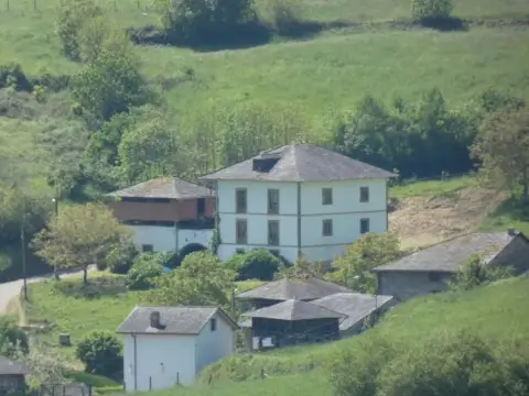 Chalet en Valdés