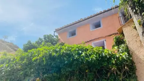 Casa rústica en Villarluengo