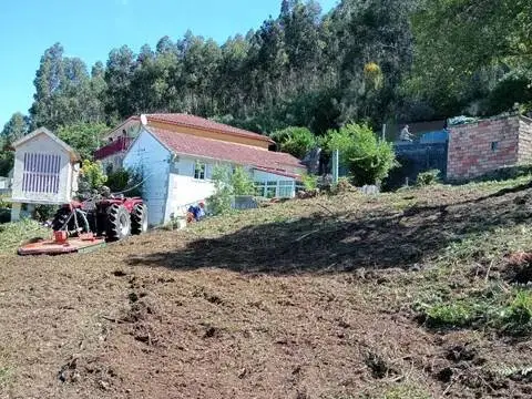 Casa rústica en A Portela (Bueu)