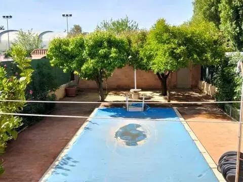 Casa adosada en Casarrubuelos