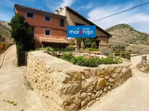 Chalet en Villarluengo