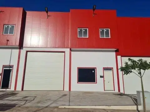Nave industrial en calle calle Maria Andresa Casamayor, 4