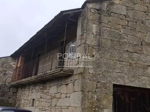 Casa en Piñor