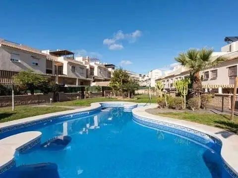 Casa adosada en calle Urbanizacion Aires de Valle-Niza No Number