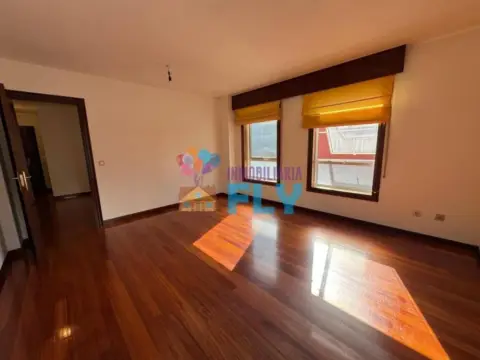 Oficina en Praza España-Zona Corte Inglés