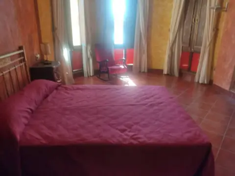 Casa pareada en calle Campillo