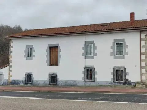 Casa rústica en Poblado de Cilleruelo de Bezana