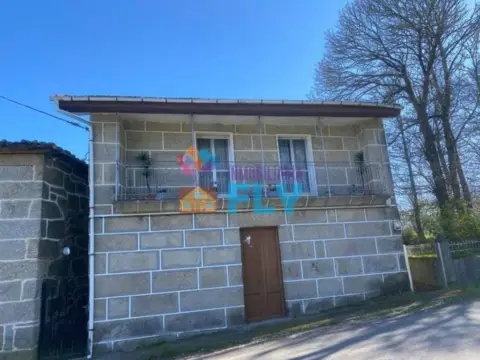 Casa en Baños de Molgas