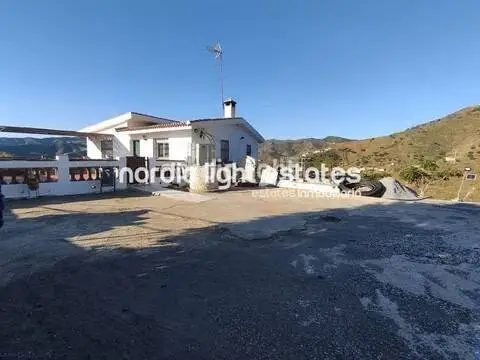 Casa rústica en El Borge