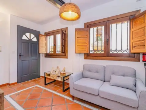 Piso en San Ildefonso (Hospital Real)