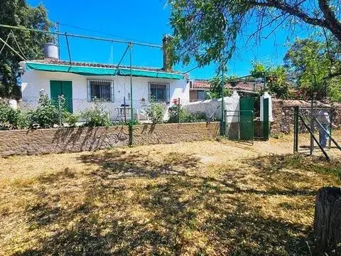 Casa rústica en calle del Pinzón
