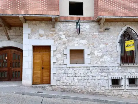 Local comercial en calle del Castilviejo
