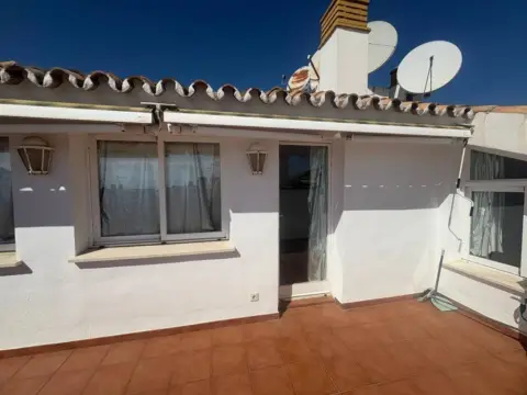 Ático en Lomas de Marbella Club-Puente Romano