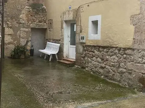 Casa adosada en El Crucero-Cortes