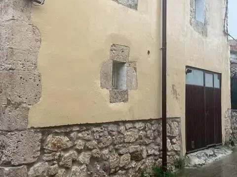 Casa adosada en El Crucero-Cortes