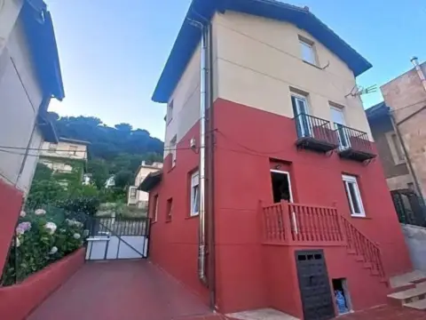 Chalet en El Alisal-Cazoña