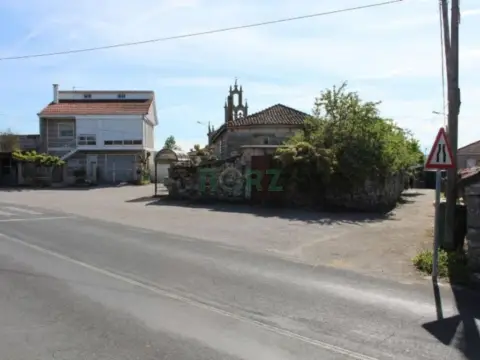 Casa en Amoeiro