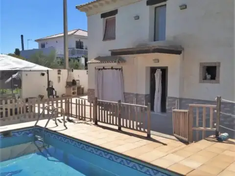 Casa rústica en Baza