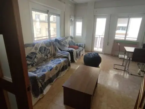 Piso en Santa Catalina-San Bartolomé