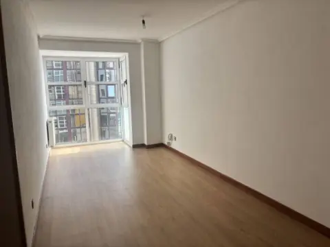 Apartment in Oviedo