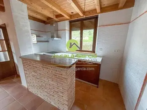 Casa en Espeja de San Marcelino