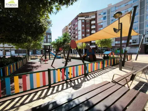 Piso en Juan Carlos I
