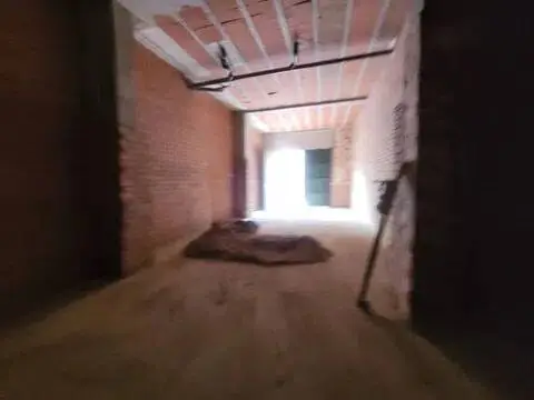 Nave industrial en calle de Entretorres
