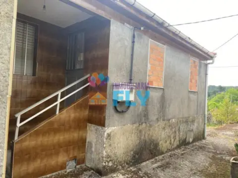 Casa en Nogueira de Ramuín