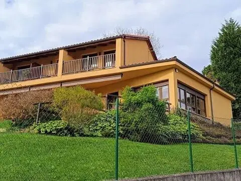 Chalet en La Manjoya-Parroquias Sur