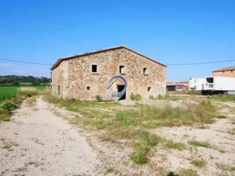 Casa rústica en calle Diseminado Afores