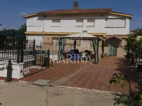 Chalet en El Viso de San Juan
